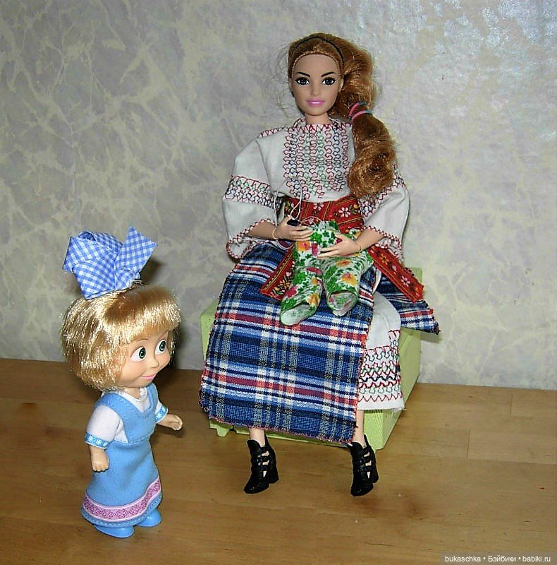 Свою маму я люблю — Куклы Маша и Медведь (Simba): Маша в кармашке