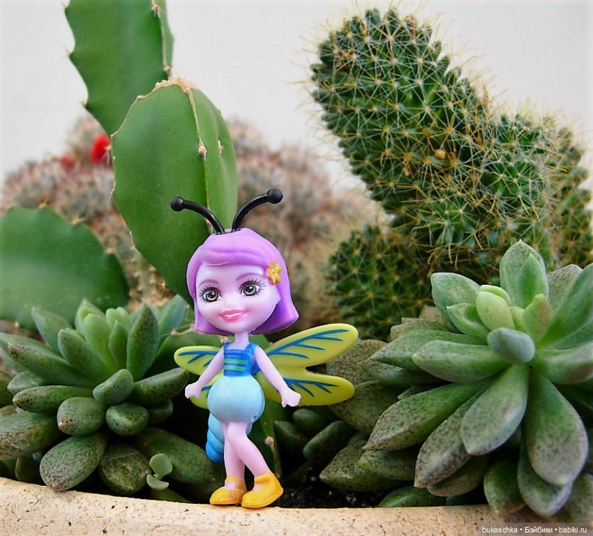 Букашки в новогоднем лесу (фото 7)