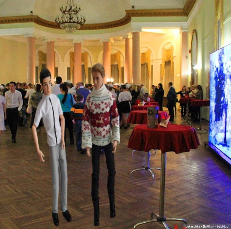 "Новый театр города Нска". Спектакль"Зрители" | Бэйбики "Новый театр города Нска". Спектакль"Зрители" (фото 9)