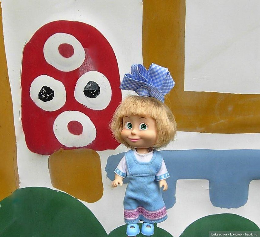 Cafe Paris — Куклы Маша и Медведь (Simba): Маша в кармашке (фото 3)