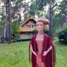 Темно-вишневая шаль