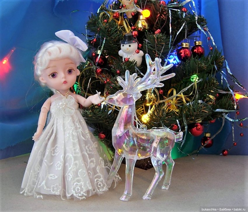 Лесной олень и новогодняя елка (фото 7)