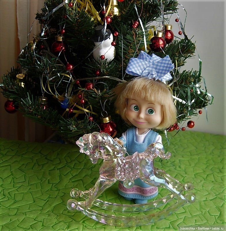 "Любимый пони" под новогодней елкой (фото 3)