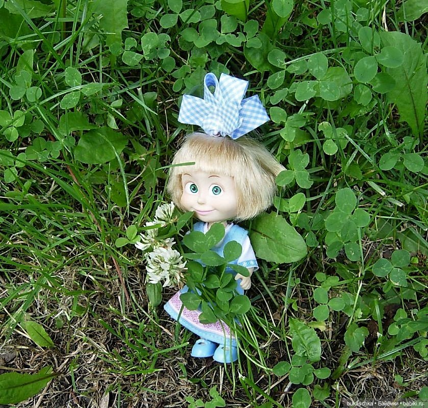 Машка и кашка — Куклы Маша и Медведь (Simba): Маша в кармашке (фото 4)