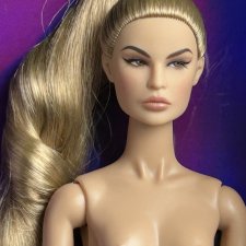 Продам Varsity Alejandra Luna Integrity Toys (НЮД)