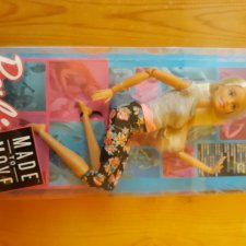 Барби йога блондинка