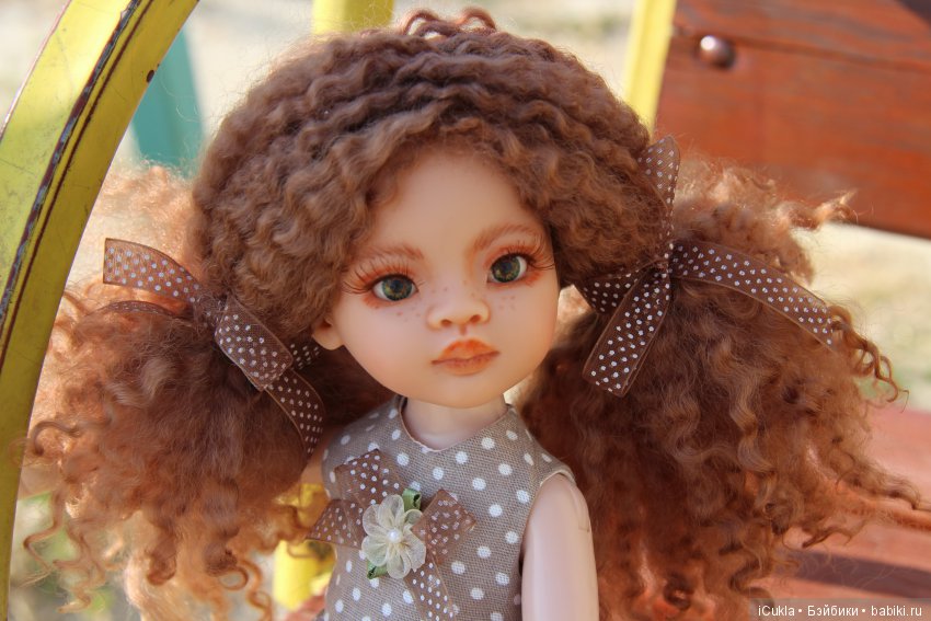 ООАК куколки Паола Рейна Хюррем и ее 3 съемных паричка (фото 3)