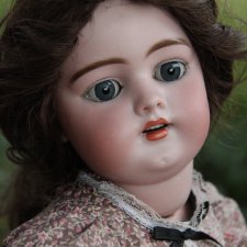 Девочки, помогите опознать куколку