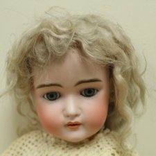 Девочки, помогите опознать куколку плиз