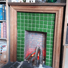 Его сиятельство КАМИН с библиотекой