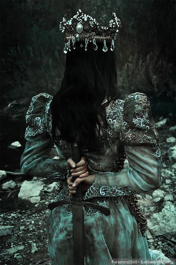 Проклятье хозяйки недремлющих кукол. Часть 6