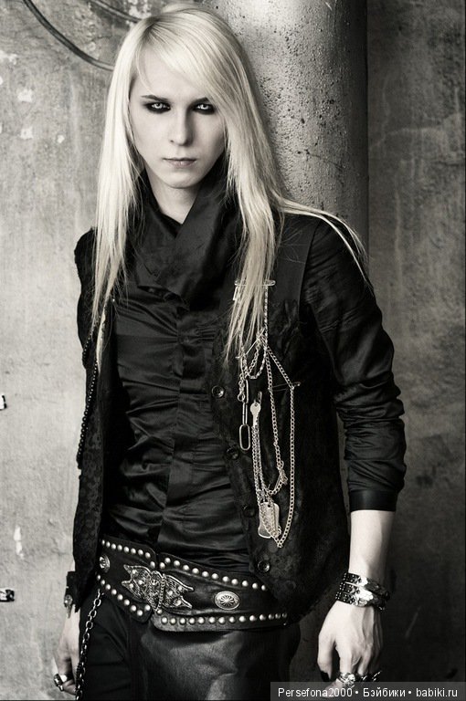 Любимый немец. Глава 4 — Проба пера: рассказы