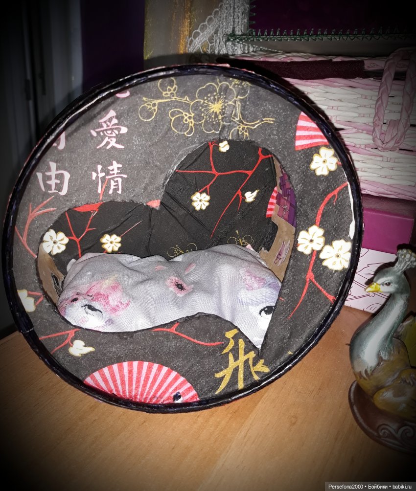 Будуар для Клубнички — Румбоксы и кукольные интерьеры: фото (фото 6)