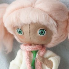 Девочка Персик