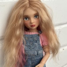 Бжд кукла формата Паола Рейна