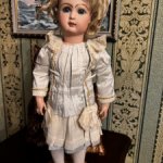Антикварная французская кукла J.N. Steiner A 9
