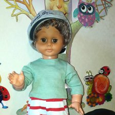 Старушка из прошлого века.Оказалась мальчиком))