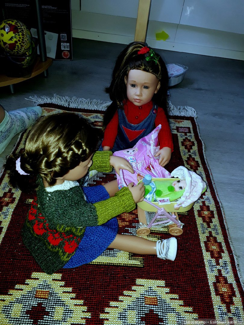 Всем привет или в нашем доме завелись блогерши