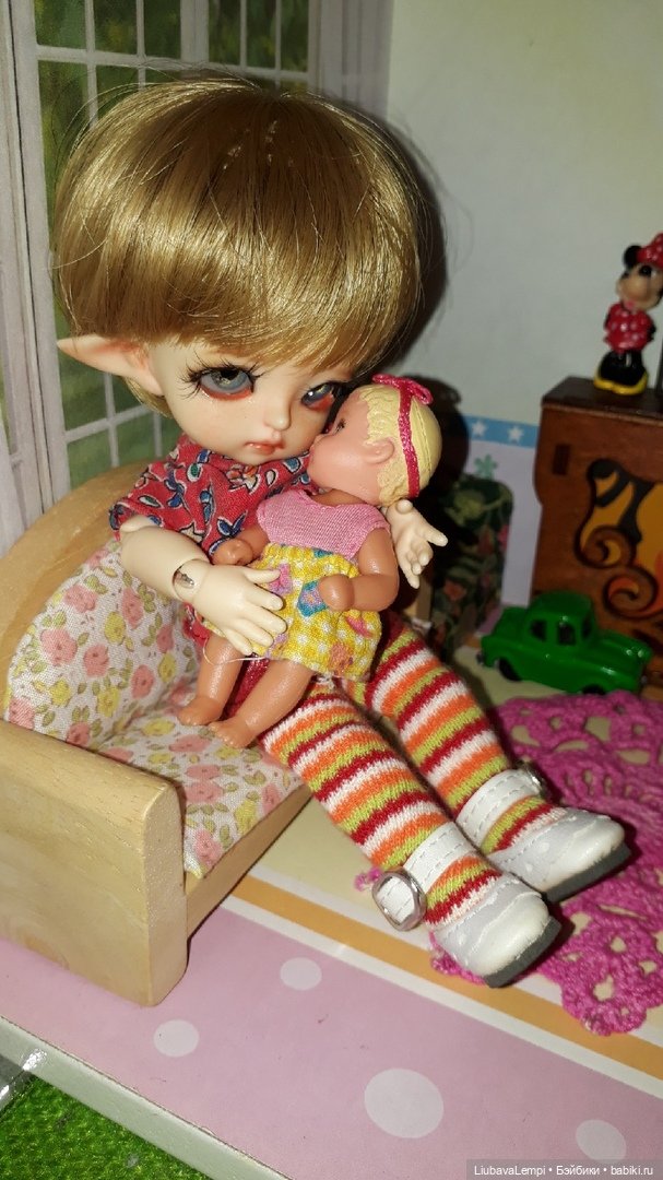 Карманные бабки или Энжи в няньках