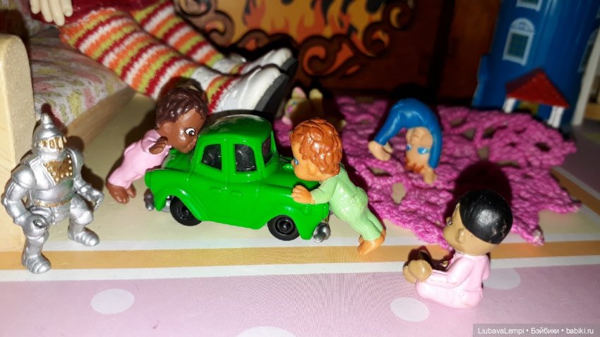 Карманные бабки или Энжи в няньках (фото 6)