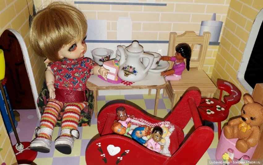 Карманные бабки или Энжи в няньках (фото 10)