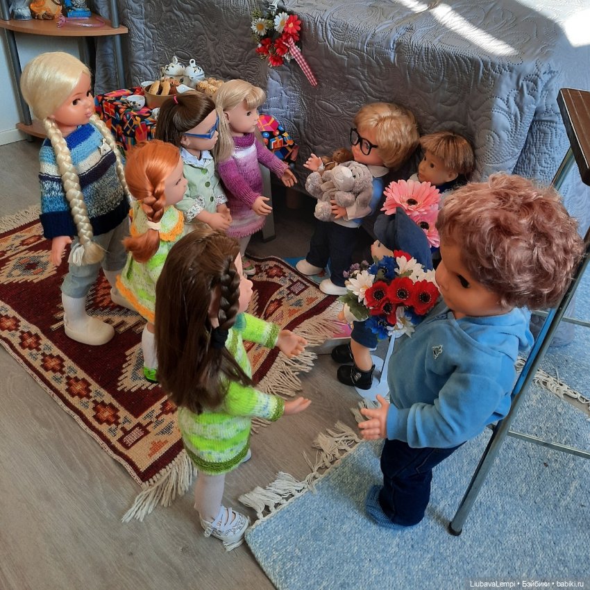 Утренняя суета или С праздником, Вас, девочки (фото 4)