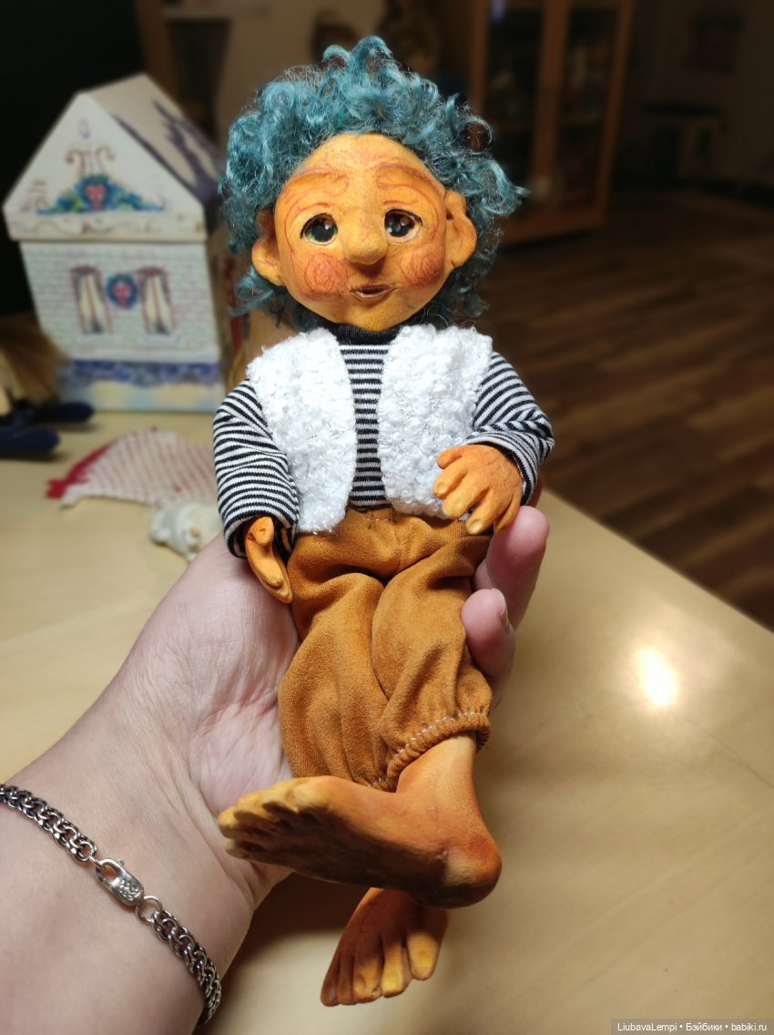 Что нам стоит "дом" построить?...Неееет. Лучше чудиков лепить