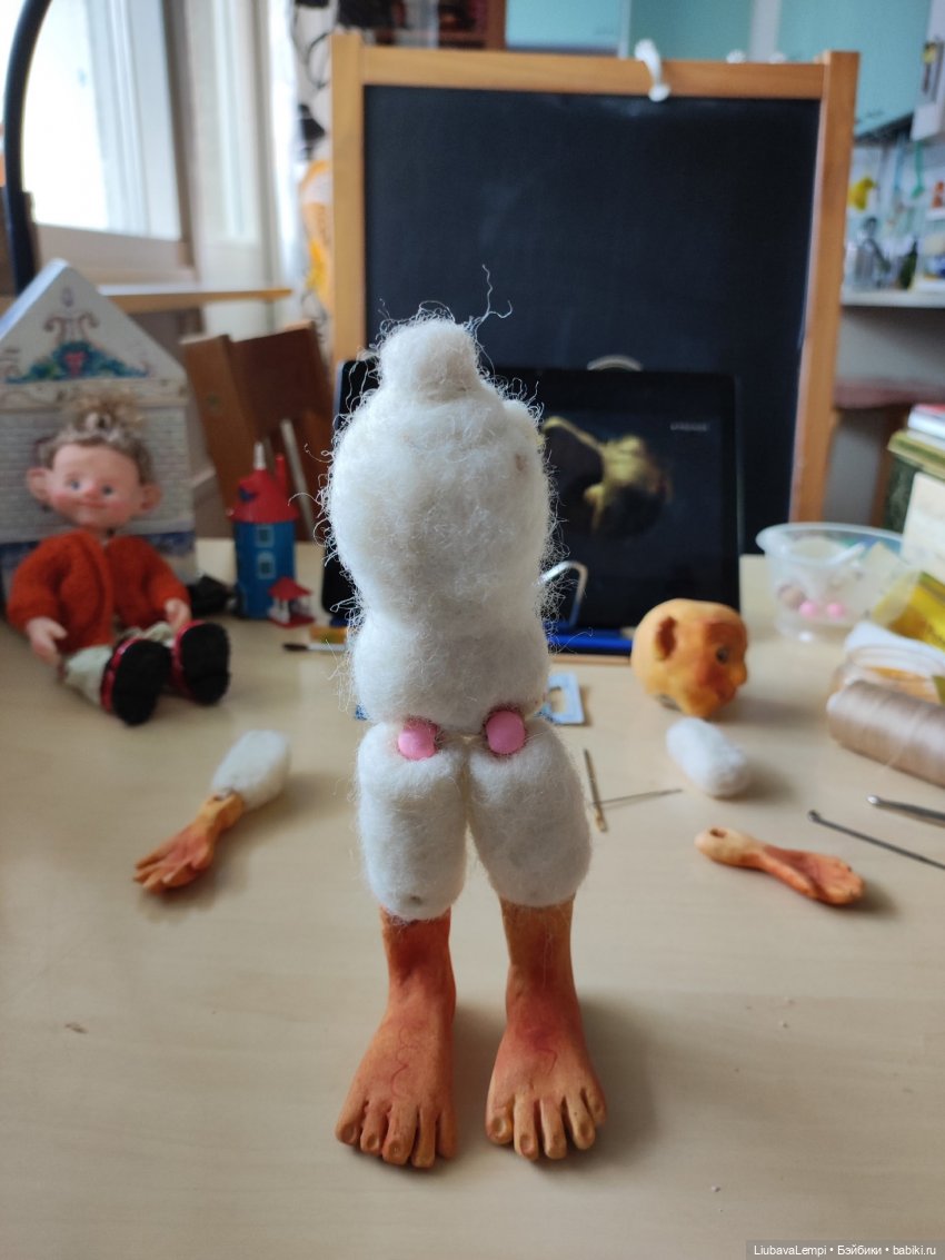 Что нам стоит "дом" построить?...Неееет. Лучше чудиков лепить