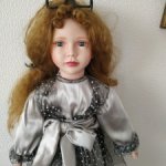 Очень серьёзная фарфоровая красавица