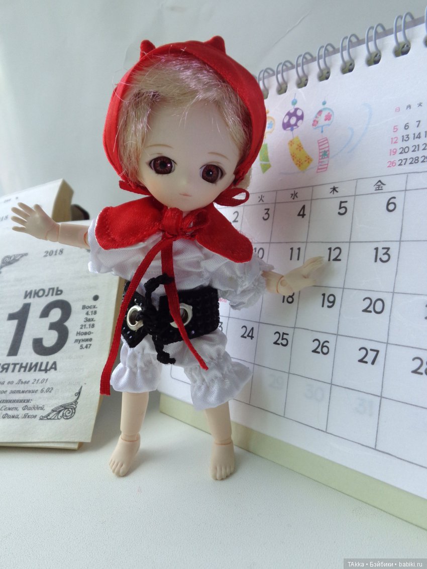 Парик 3,5' симпатично смотрится на Маленькой Анжеле (окружность головы 4 с небольшим дюйма)