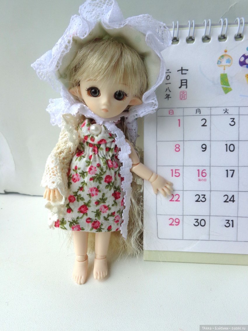 Парик 3,5' симпатично смотрится на Маленькой Анжеле (окружность головы 4 с небольшим дюйма) (фото 7)