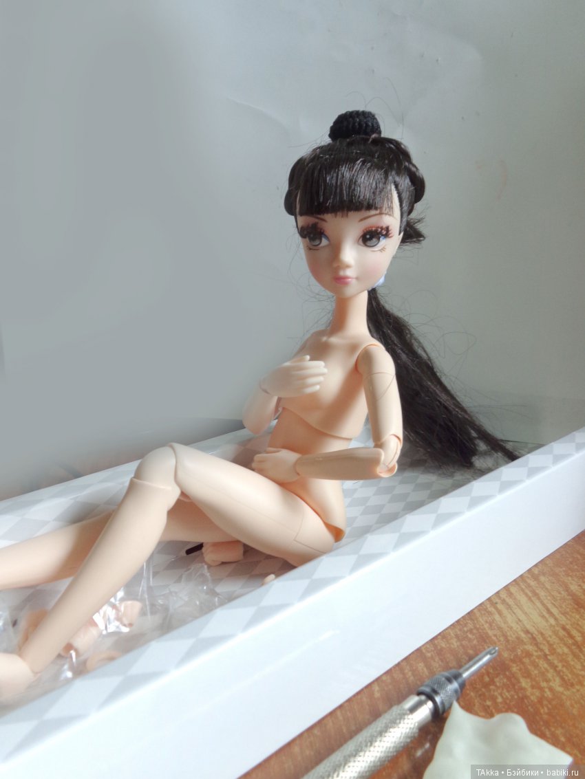 Гибрид Соня Роуз на теле obitsu 24 мягкое натуральный тон средняя грудь и одежда от Kurhn (фото 2)