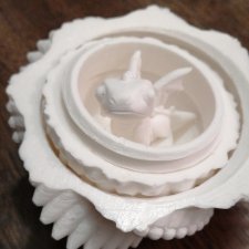 О "Тронах" и драконах. А так же о драконьих яйцах