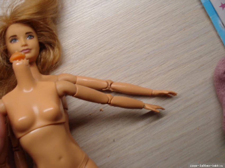 Новенькая — Куклы Barbie (Барби): Looks (фото 4)