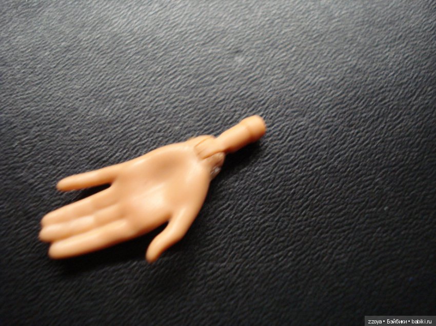 Новенькая — Куклы Barbie (Барби): Looks (фото 9)