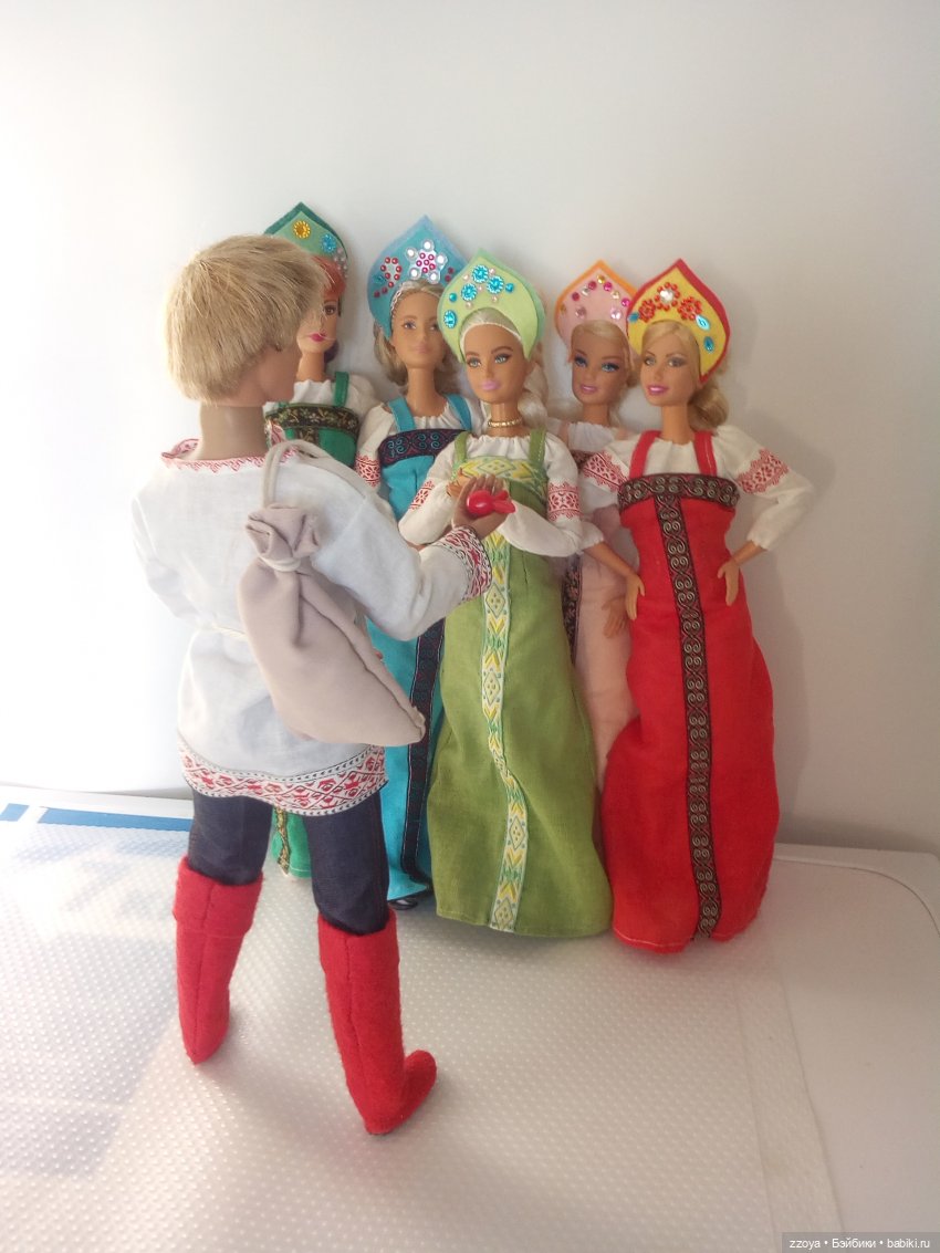 Девицы из Морозко — Куклы Barbie (Барби): Looks