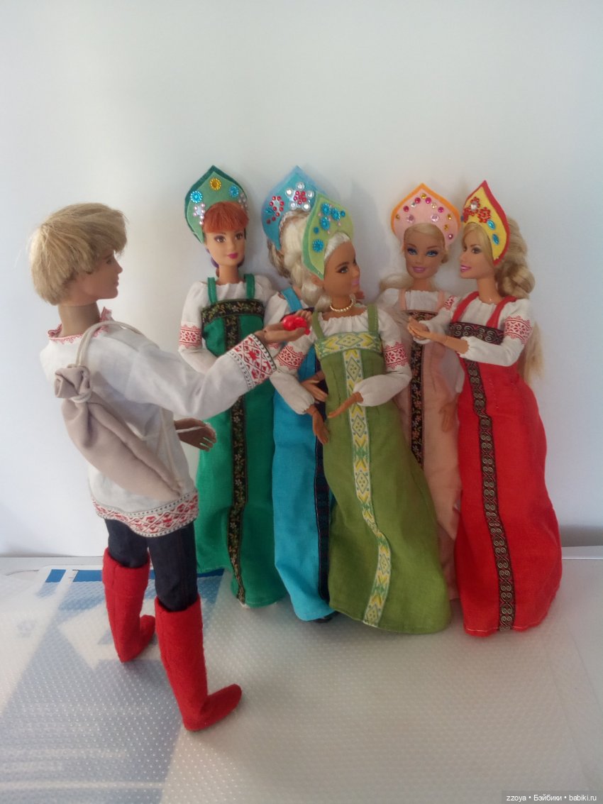 Девицы из Морозко — Куклы Barbie (Барби): Looks