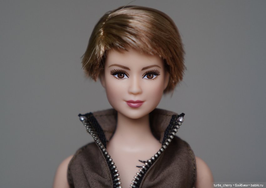 Маттел. Ностальгическое. Дивергент и Голодные игры