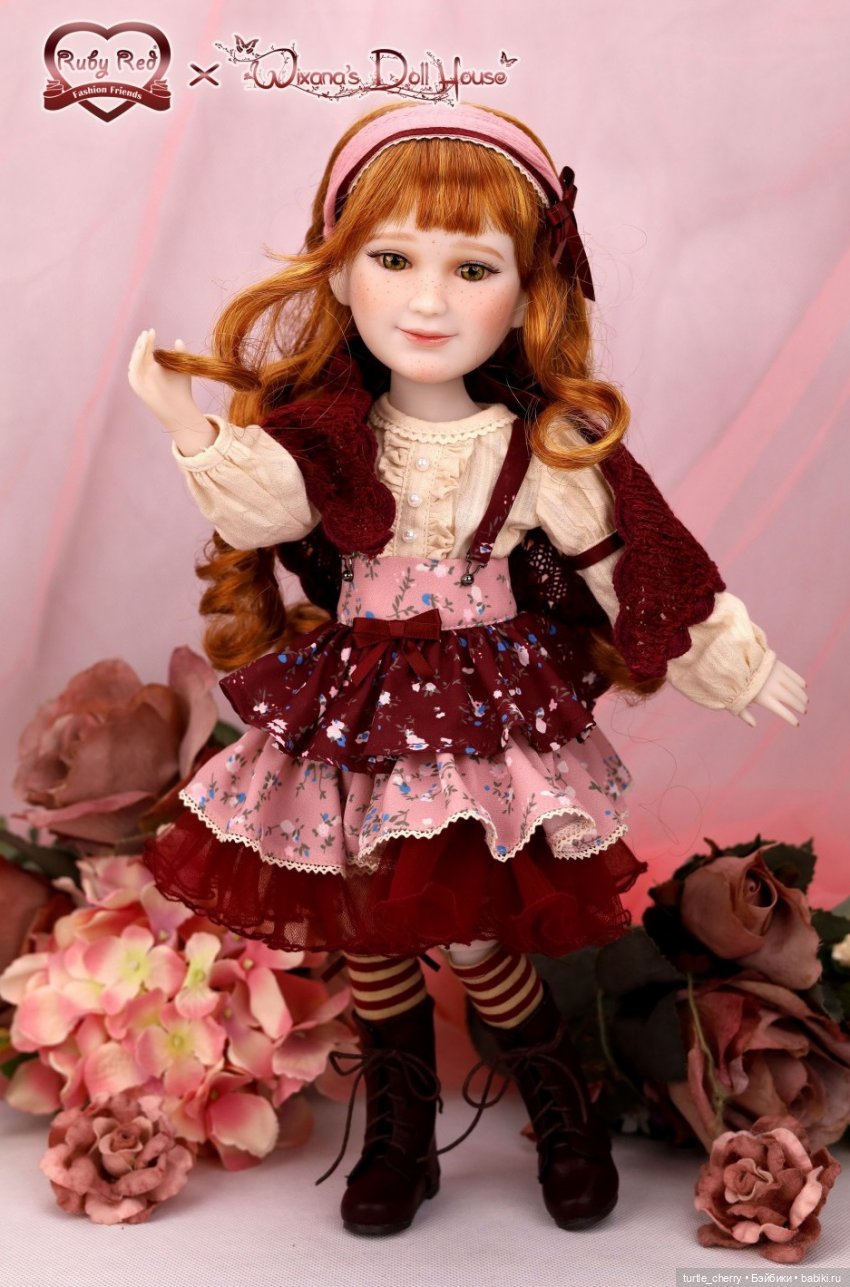 Молды Ruby Red Fashion Friends 37 cm