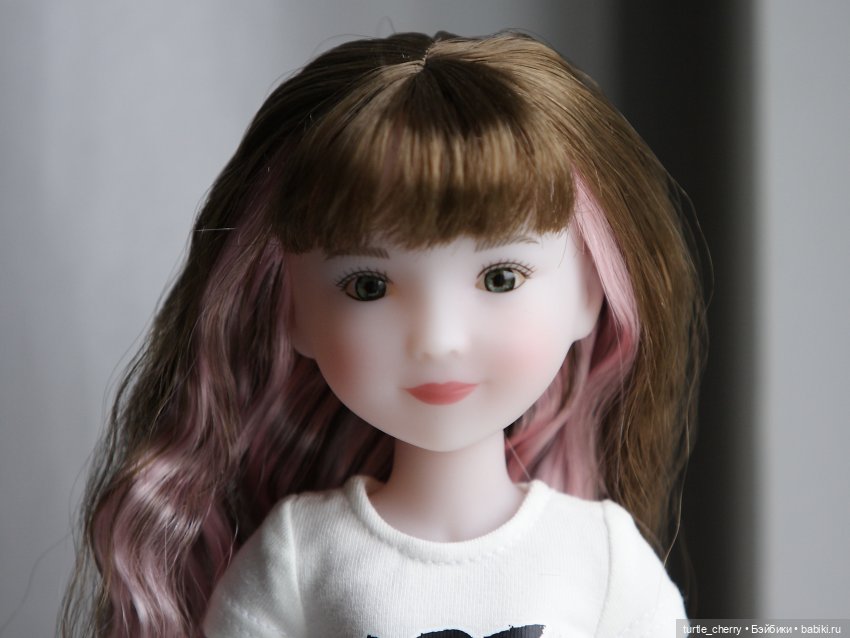 И снова Руби Ред — Куклы Ruby Red (Руби Ред) Fashion Friends: Siblies (фото 8)