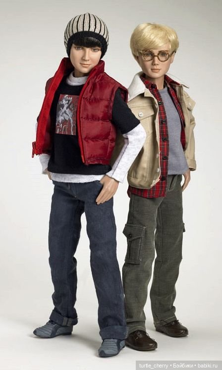 О телах фэшн-кукол Роберта Тоннера