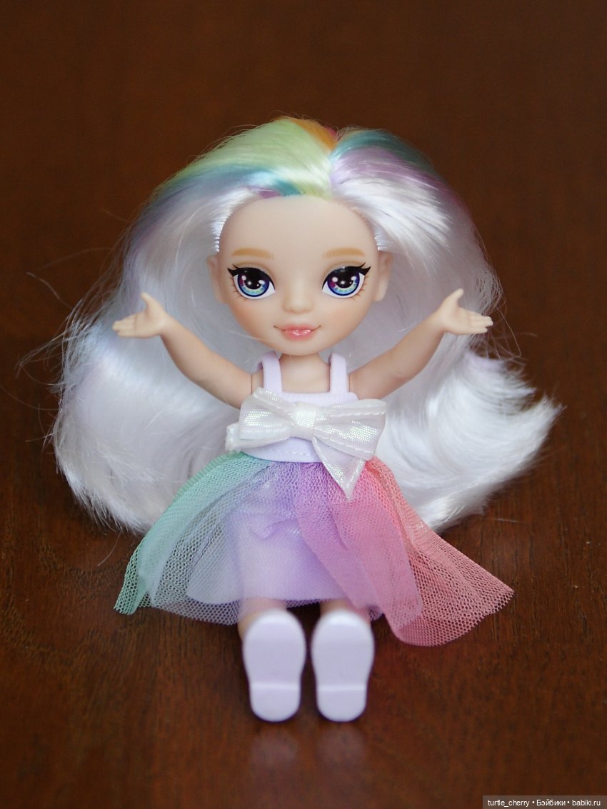 Рэйнбоу хай, пара скромных новеньких