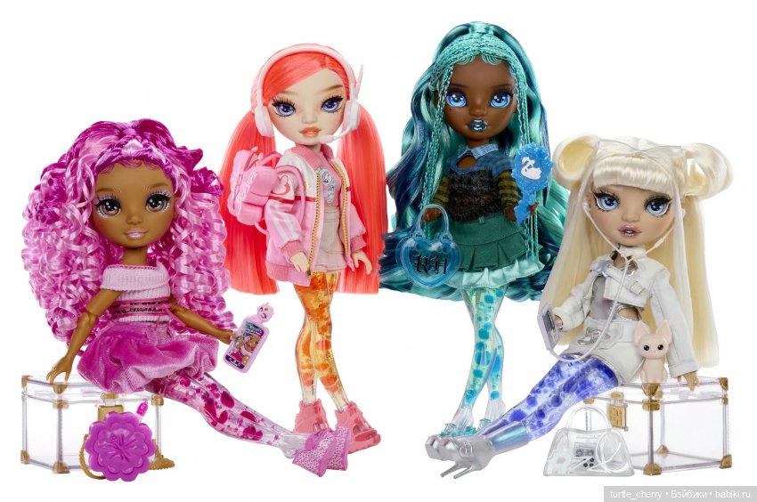 Новенькая Рэйнбоу Хай со странным именем Доун