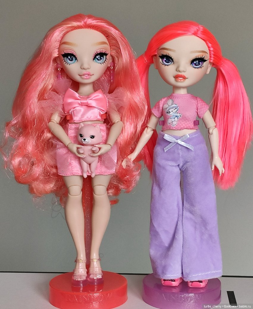 Новенькая Рэйнбоу Хай со странным именем Доун (фото 7)