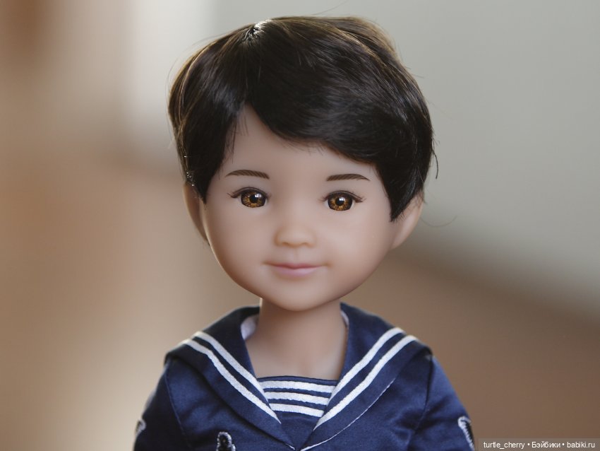 Тайлер Руби Ред — Куклы Ruby Red (Руби Ред) Fashion Friends: Siblies