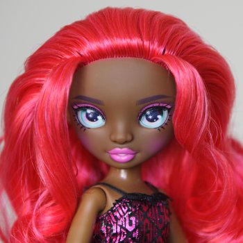 Дарья Розелин Рэйнбоу Хай