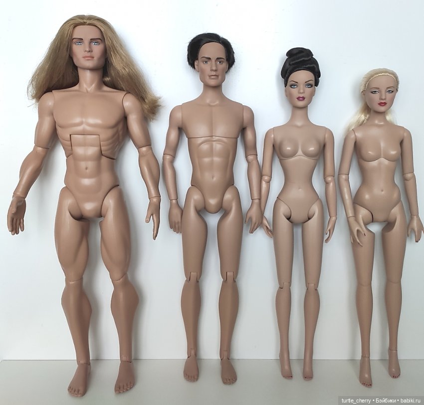 О телах фэшн-кукол Роберта Тоннера