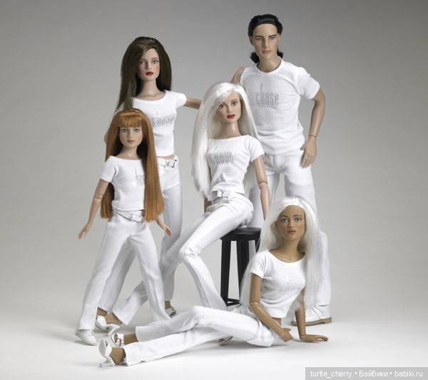 О телах фэшн-кукол Роберта Тоннера (фото 3)