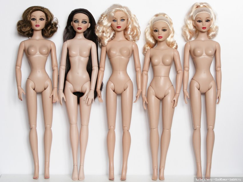О телах фэшн-кукол Роберта Тоннера