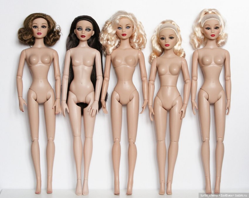 Скинтоны кукол Роберта Тоннера